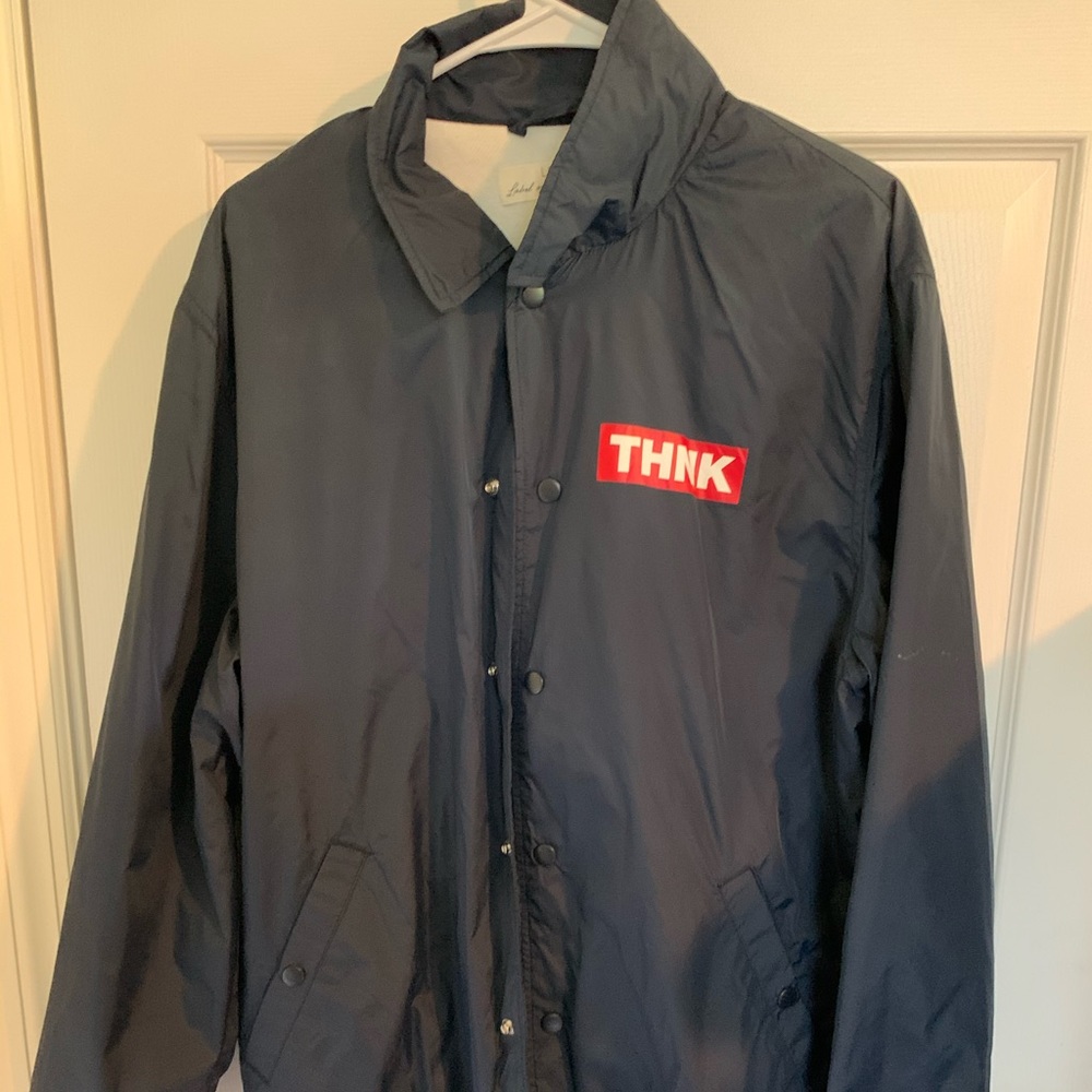 GRAPHIC JACKET